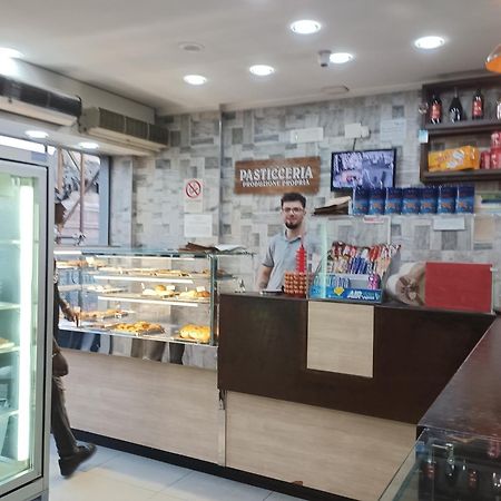 Beb Maryposa Appartment Naples Luaran gambar