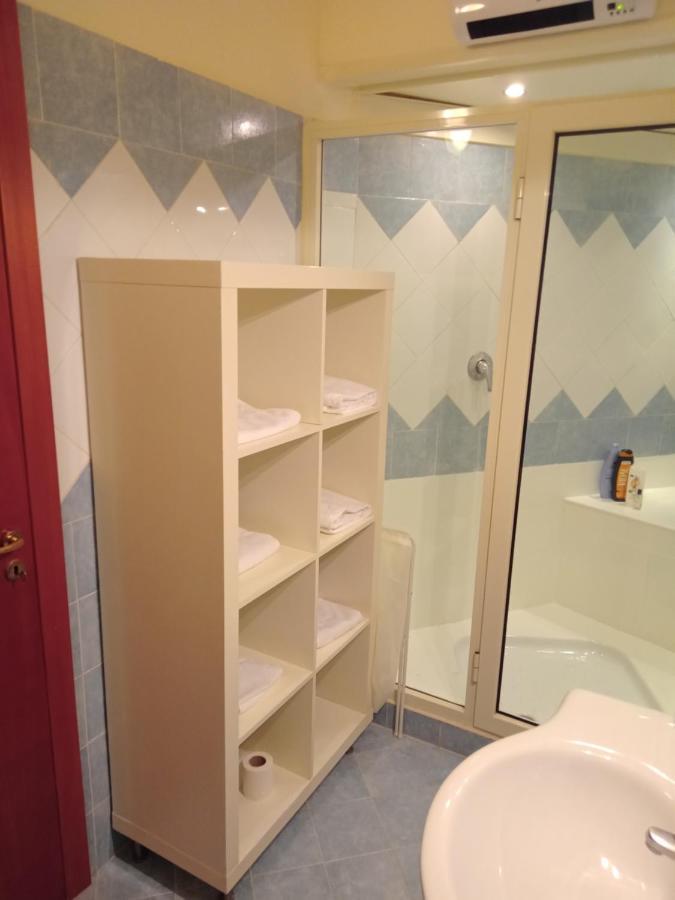 Beb Maryposa Appartment Naples Luaran gambar