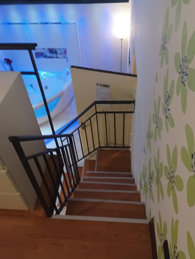 Beb Maryposa Appartment Naples Luaran gambar