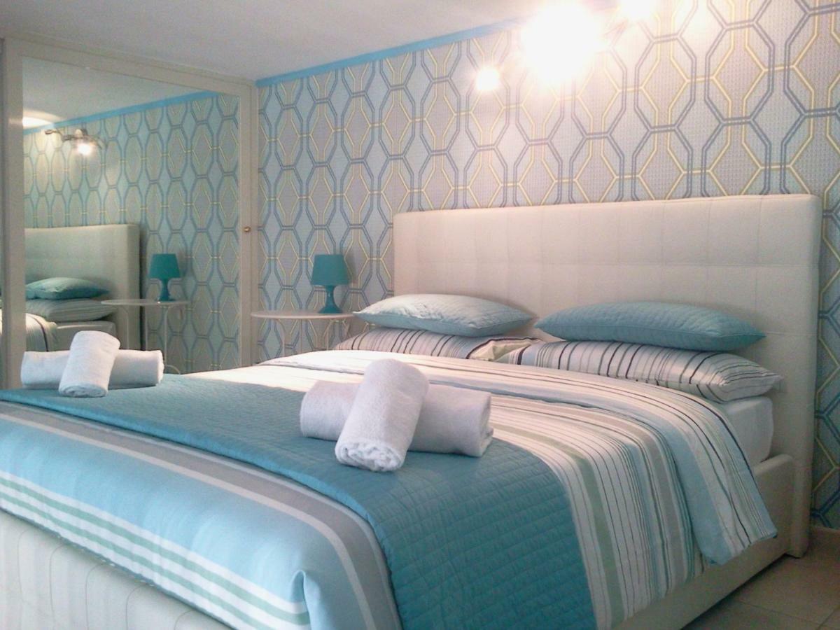 Beb Maryposa Appartment Naples Luaran gambar